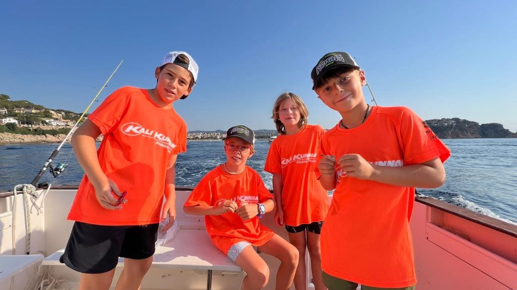 Curs de pesca per a nens i nenes