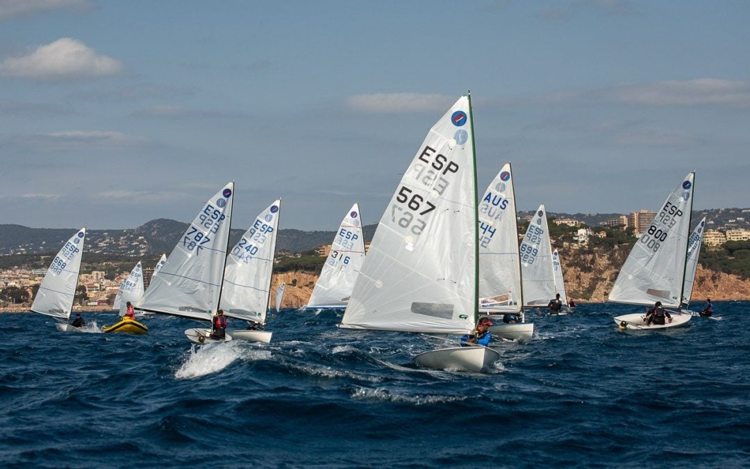 The IX Guíxols Cup continues with Europa and 420 classes