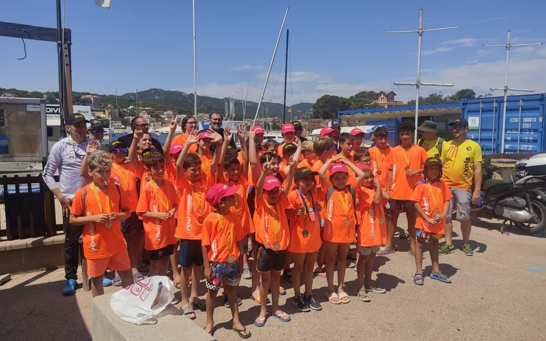 38 nens i nenes participen en una exitosa Escola de Pesca d’estiu
