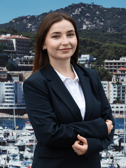 María